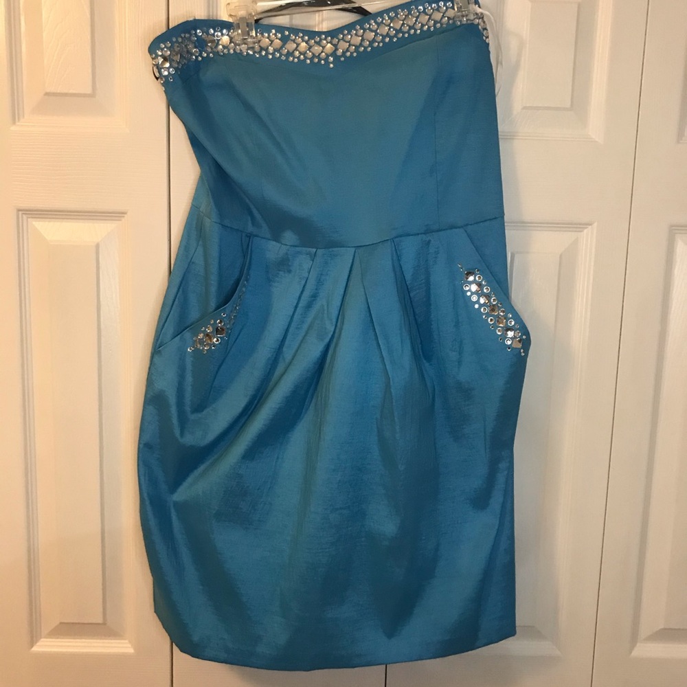 Deb cocktail dress brand new with pockets